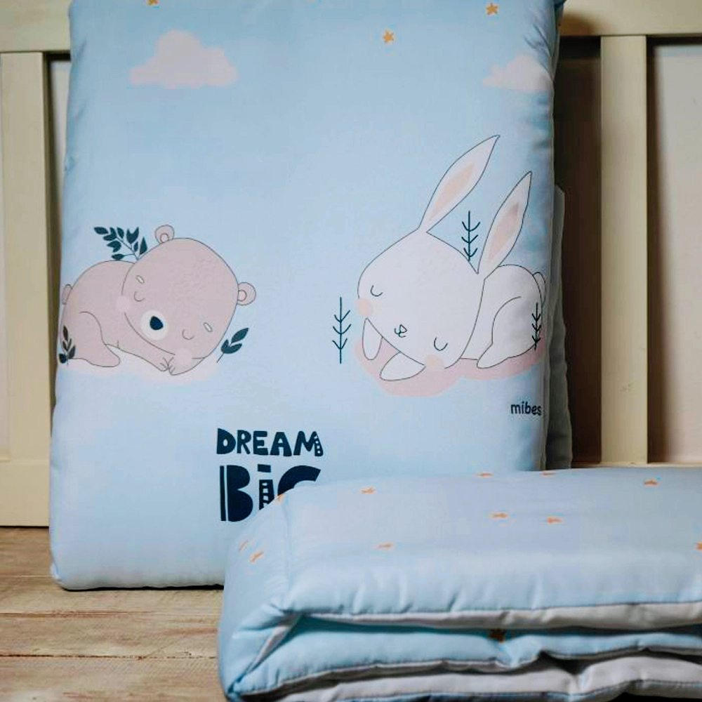 1008719 - Acolchado cuna sublimado "Dream Big".
