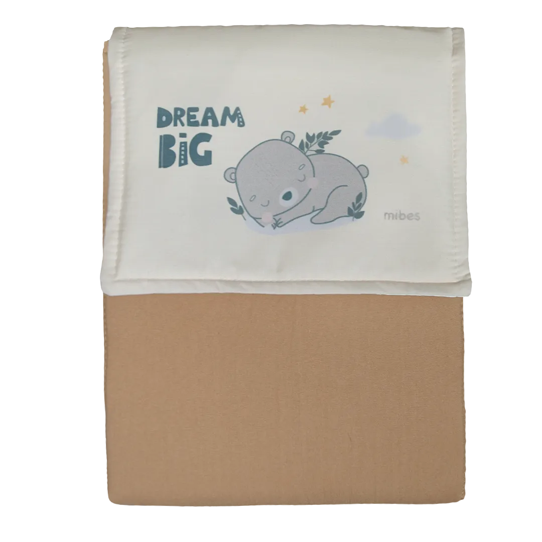 1018432 - Cambiador con cabecita cuadrada, sublimado "Dream Big".